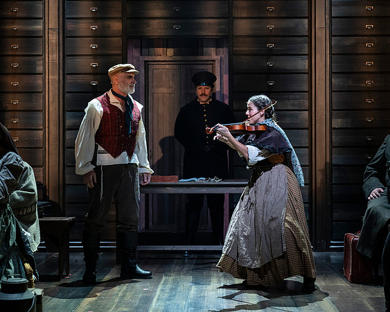 007_Fiddler on the Roof_full set