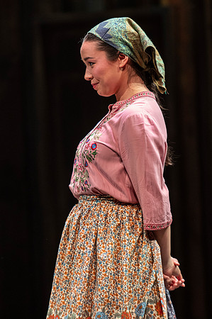 036_Fiddler on the Roof_full set
