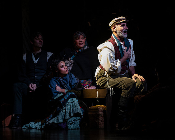 056_Fiddler on the Roof_full set