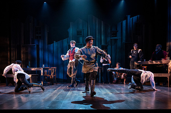 093_Fiddler on the Roof_full set