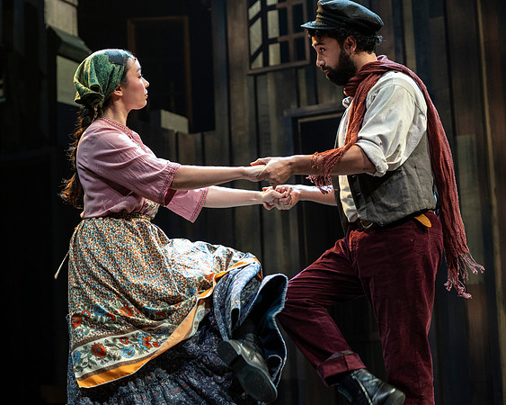 109_Fiddler on the Roof_full set