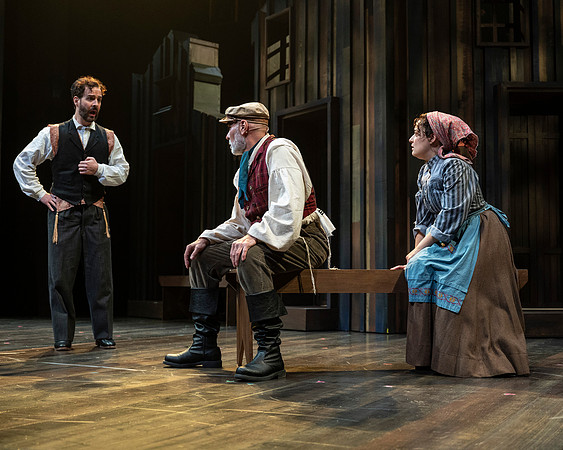 121_Fiddler on the Roof_full set