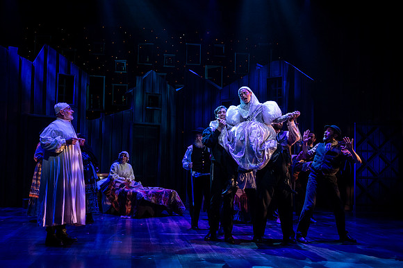 139_Fiddler on the Roof_full set