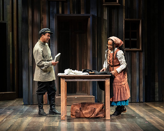 158_Fiddler on the Roof_full set