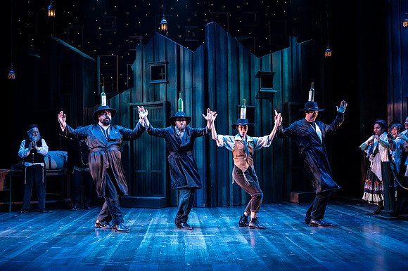 180_Fiddler on the Roof_full set