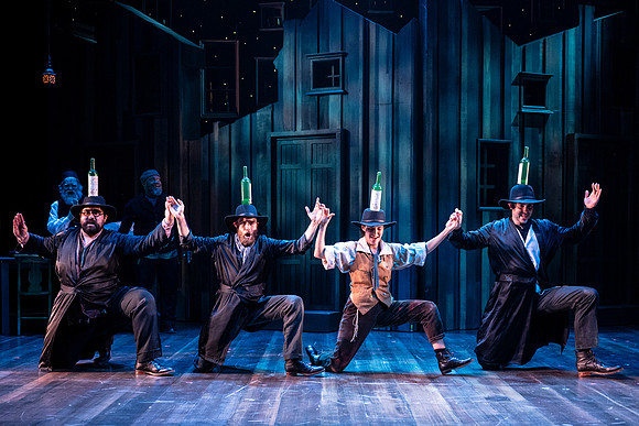 183_Fiddler on the Roof_full set