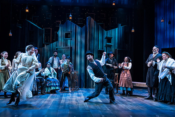 199_Fiddler on the Roof_full set