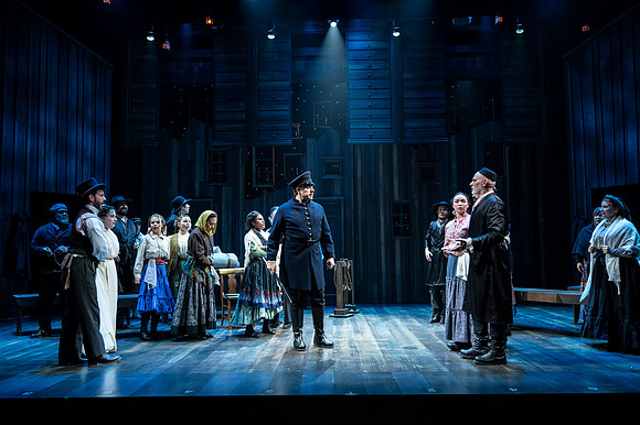 204_Fiddler on the Roof_full set