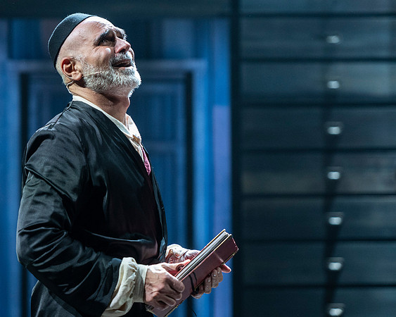 207_Fiddler on the Roof_full set