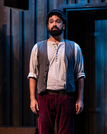 215_Fiddler on the Roof_full set