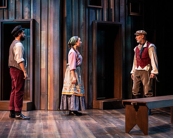 219_Fiddler on the Roof_full set