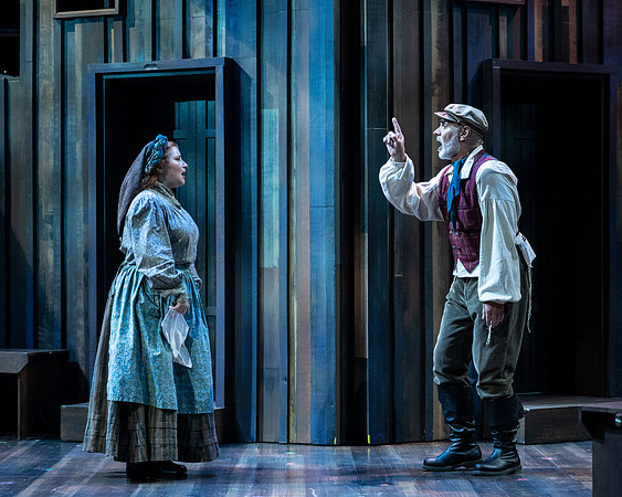 223_Fiddler on the Roof_full set