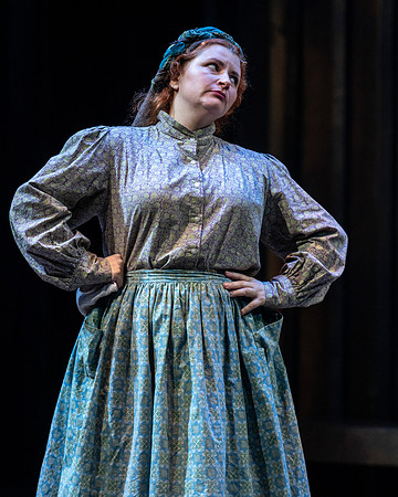 224_Fiddler on the Roof_full set