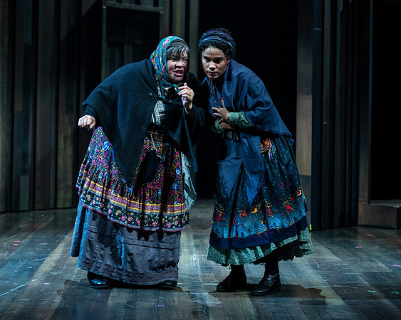 230_Fiddler on the Roof_full set