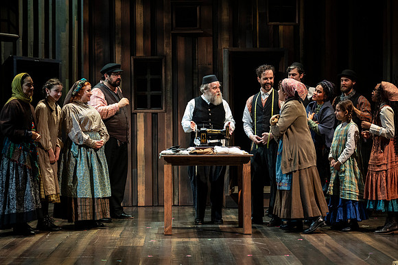 242_Fiddler on the Roof_full set