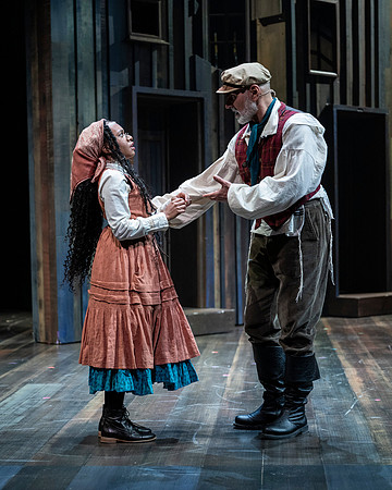246_Fiddler on the Roof_full set