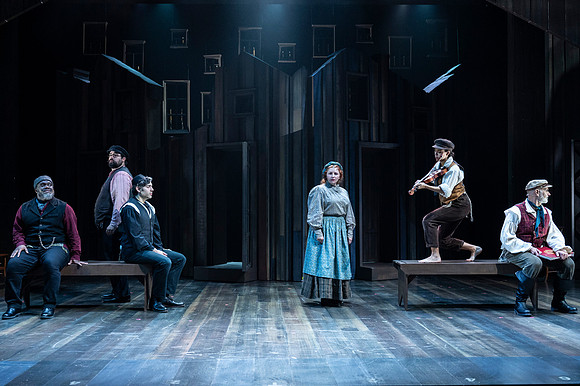 274_Fiddler on the Roof_full set