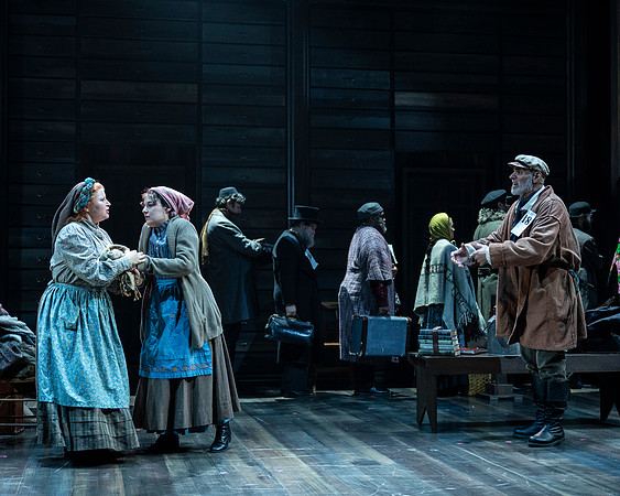 283_Fiddler on the Roof_full set