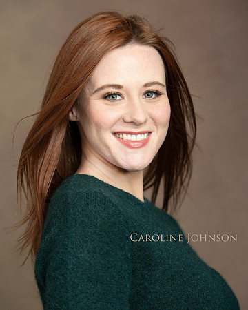 070_Caroline, color, print, name