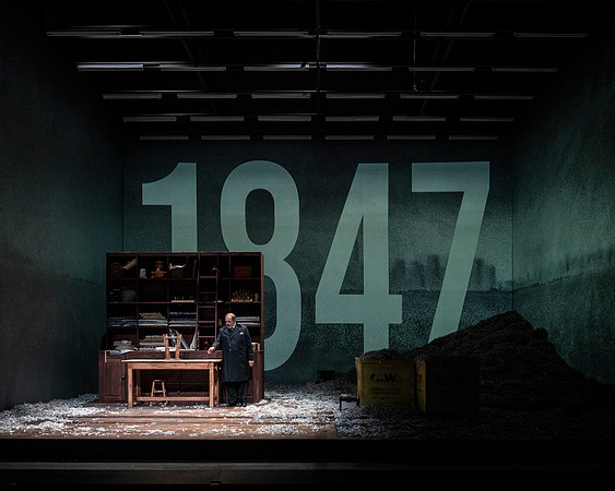 011_The Lehman Trilogy_full set