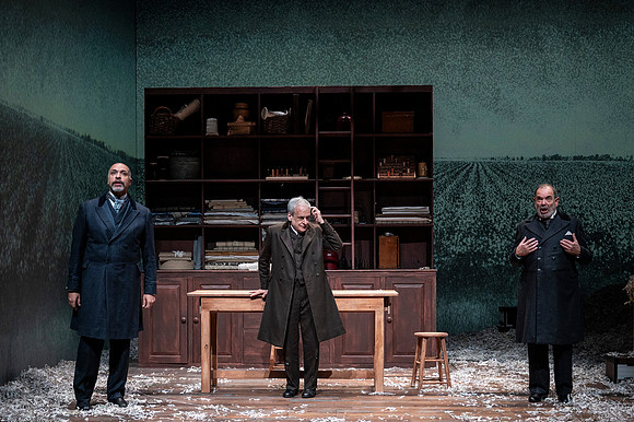 022_The Lehman Trilogy_full set