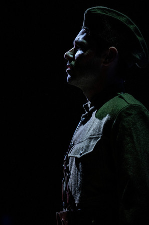 045_Unknown Soldier_press