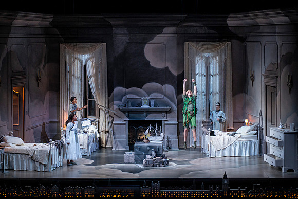 018_Peter Pan and Wendy_TC