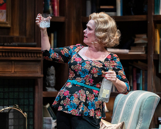 087_Who's Afraid of Virginia Woolf_press