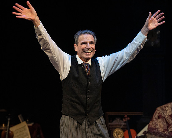 032_A Christmas Carol_full set