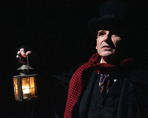 001_A Christmas Carol_full set