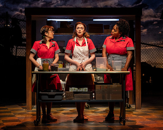 039_Waitress_press