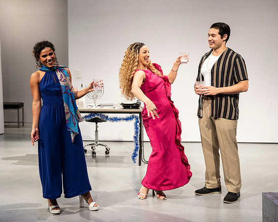 049_Laughs in Spanish_full set
