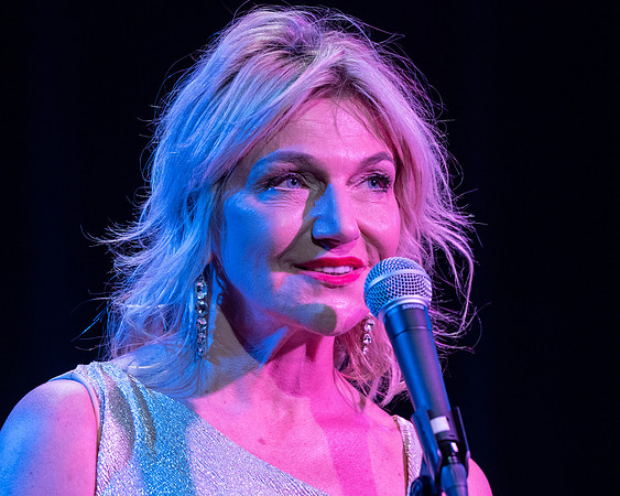 043_Marlene_press