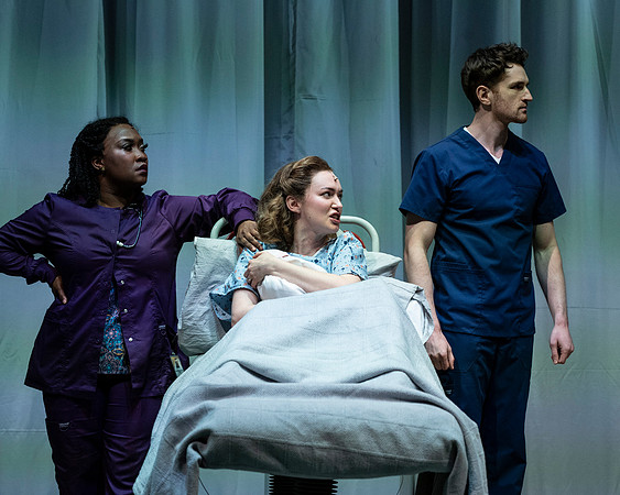 082_Waitress_press