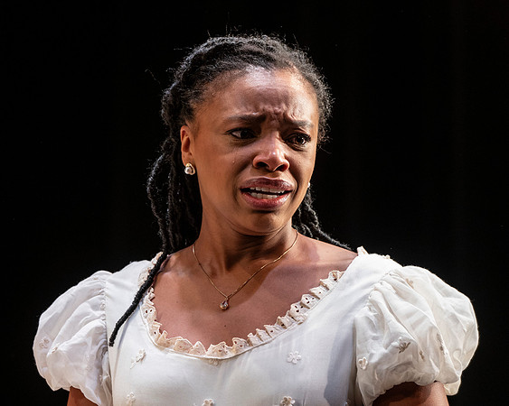 092_Pride and Prejudice_press