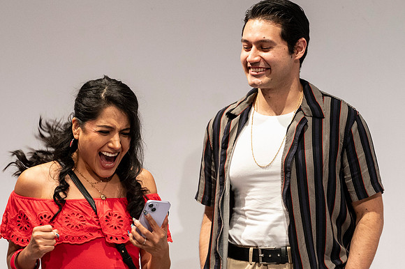 088_Laughs in Spanish_full set