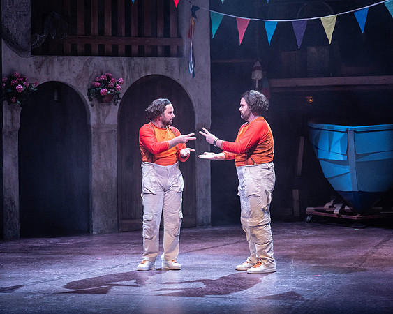 217_Comedy of Errors_full set