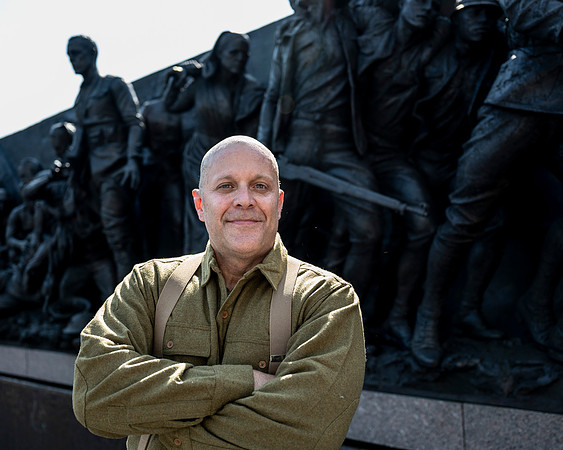 063_An American Soldier's Journey Home_full set
