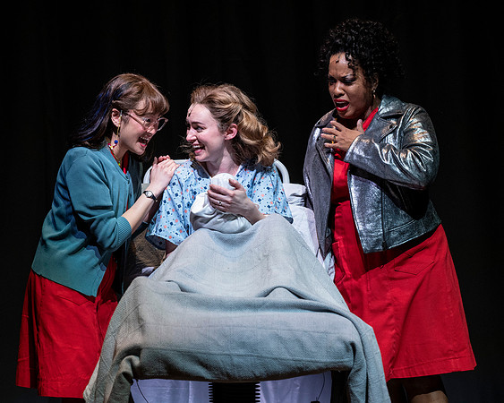 084_Waitress_press