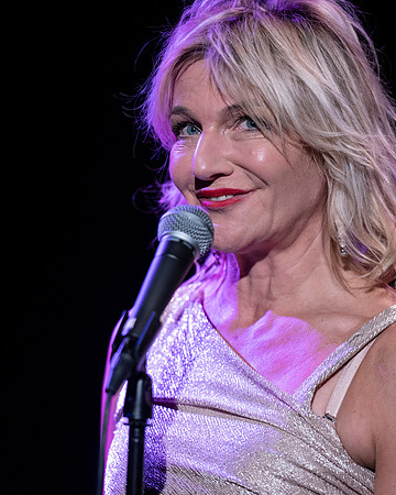 032_Marlene_press