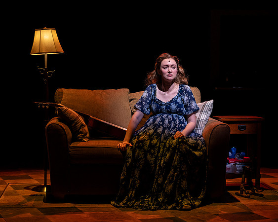 073_Waitress_press