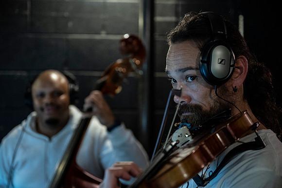 003_Beauty and the Beast 2022_orchestra